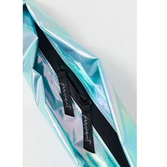 #97 NWOT Free People Slim Fold Runner Bag in Holographic Mermaid Hawaii Blue - Picture 3 of 7
